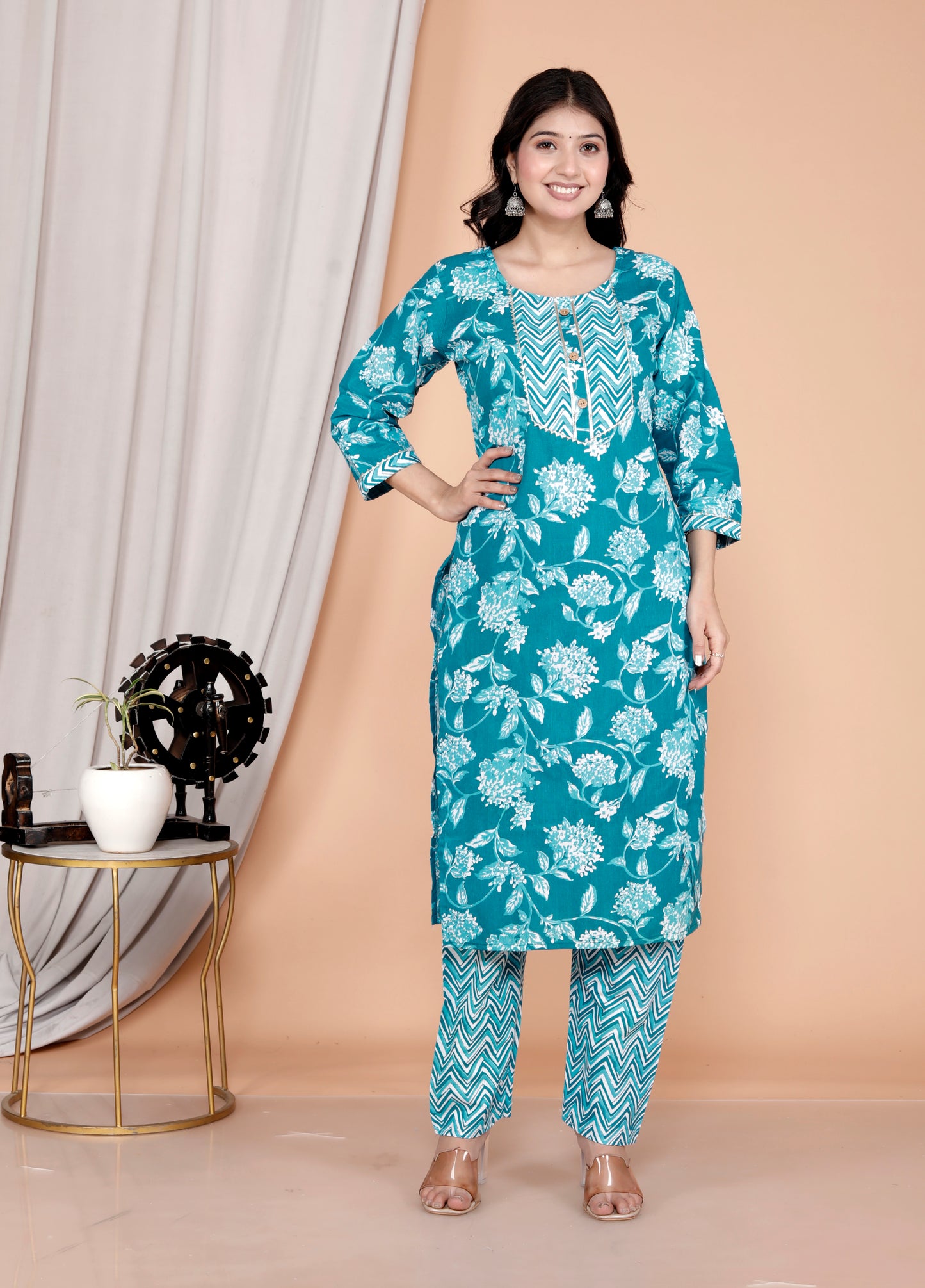 kuti pant and duptta set